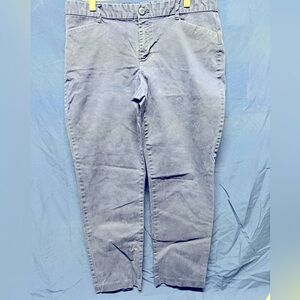 Navy khaki style pant